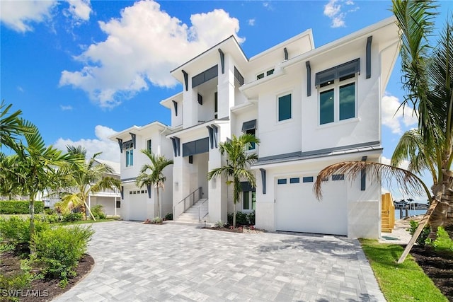 273 Trade Winds Ave, Naples, FL 34108 - photo 2