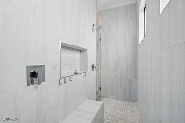 505 7th St NW, Naples, FL 34120 - bathroom with a tile shower
