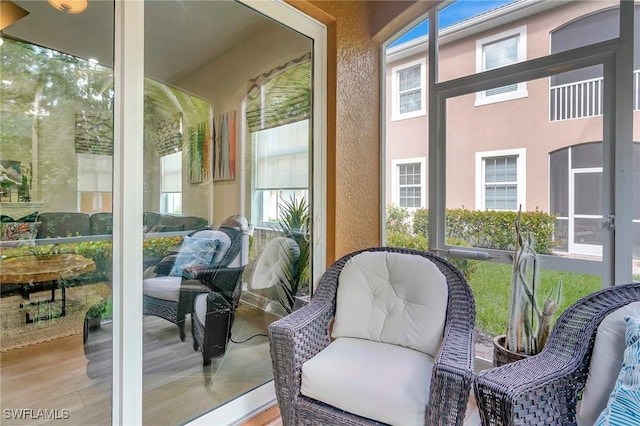18273 Creekside Preserve Loop Unit 101, Fort Myers, FL 33908 - view of sunroom / solarium