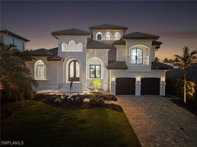 279 Heron Ave, Naples, FL 34108 - photo 2