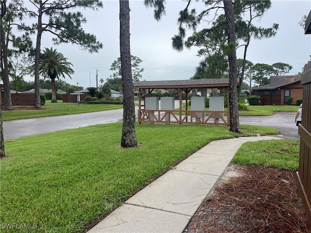 5603 Foxlake Dr, North Fort Myers, FL 33917 - photo 2