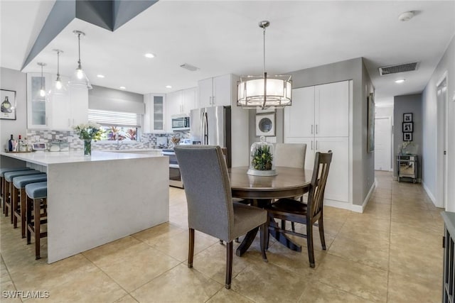 9798 Oxford St, Naples, FL 34109 - photo 8