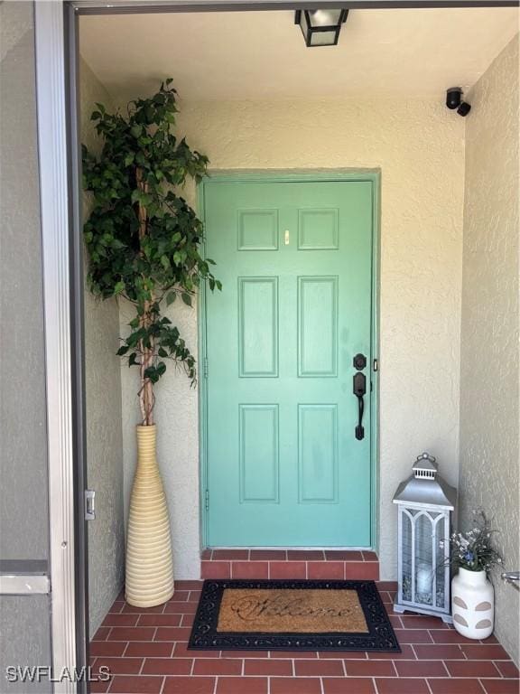 9798 Oxford St, Naples, FL 34109 - photo 4