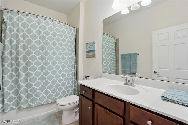 1886 Alameda Dr, Naples, FL 34120 - full bath featuring vanity, tile patterned floors, and shower / tub combo with curtain