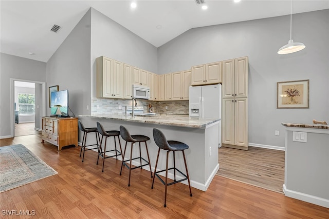 6765 Huntington Lakes Cir Unit 201, Naples, FL 34119 - photo 3