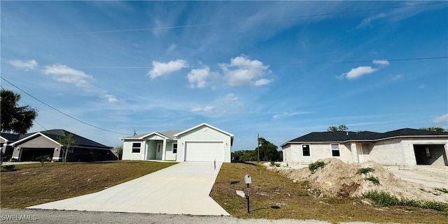 1062 Jay Ct, Labelle, FL 33935 - single story home with an attached garage and driveway
