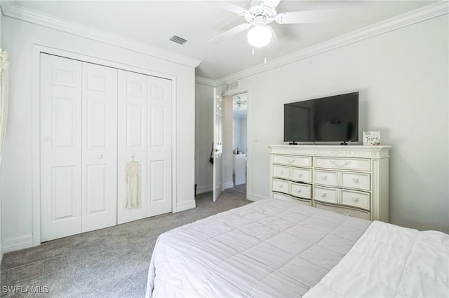 6009 S Moss Cir, Labelle, FL 33935 - carpeted bedroom with ornamental molding, ceiling fan, and a closet