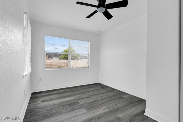 3847 Maxine St, Fort Myers, FL 33901 - photo 18