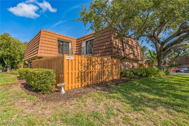 1428 Park Shore Cir Unit 2, Fort Myers, FL 33901 - photo 2