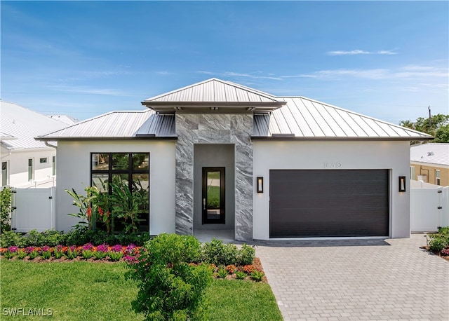 530 107th Ave N, Naples, FL 34108 - photo 1
