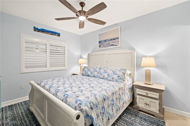1920 Virginia Ave Unit 102, Fort Myers, FL 33901 - bedroom with baseboards and a ceiling fan