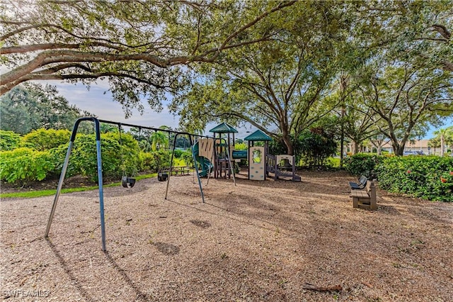 11594 Night Heron Dr, Naples, FL 34119 - photo 34
