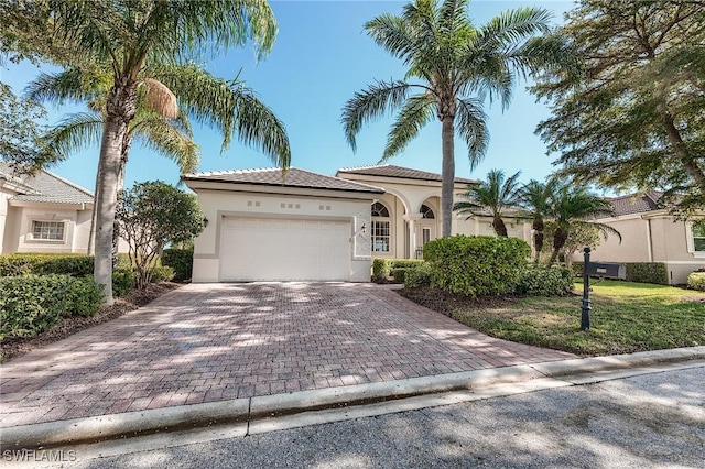 8860 New Castle Dr, Fort Myers, FL 33908 - photo 6