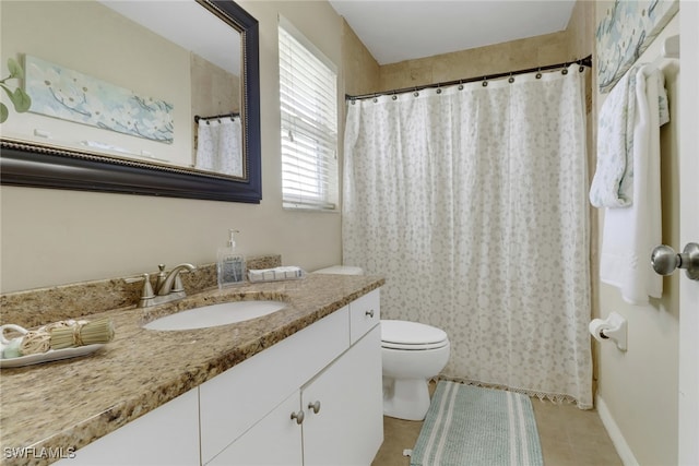 2223 SW 16th Ter, Cape Coral, FL 33991 - full bath with toilet, vanity, and a shower with curtain