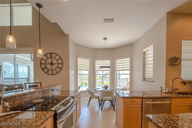 28465 Highgate Dr, Bonita Springs, FL 34135 - photo 16