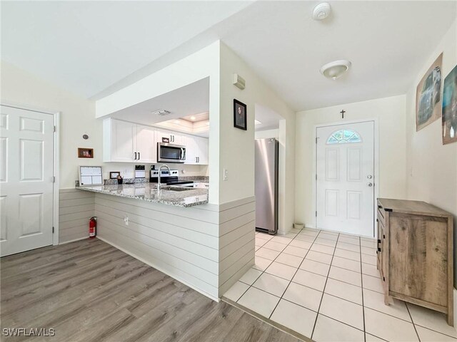 718 Canton Ave, Lehigh Acres, FL 33972 - photo 9