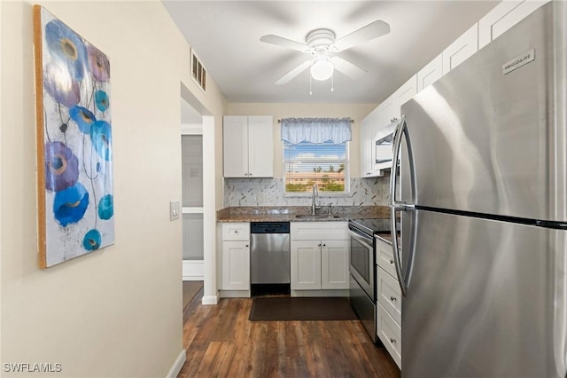 160 Turtle Lake Ct Unit 210, Naples, FL 34105 - photo 10