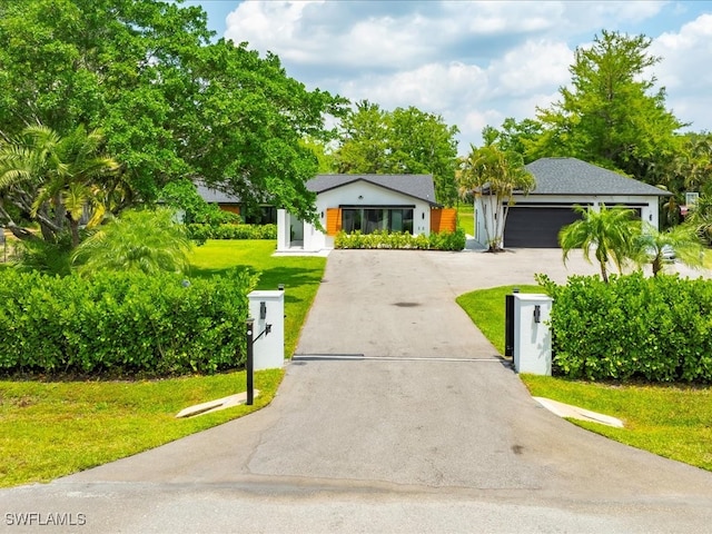 5237 Cherry Wood Dr, Naples, FL 34119 - photo 5
