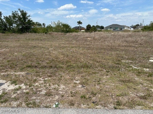 329 NW 19th Ter, Cape Coral, FL 33993 - photo 5