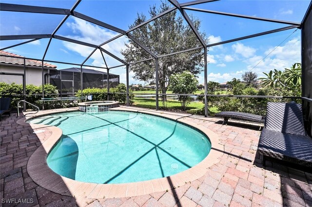 3742 Treasure Cove Cir, Naples, FL 34114 - view of swimming pool featuring a patio area, a pool with connected hot tub, and a lanai