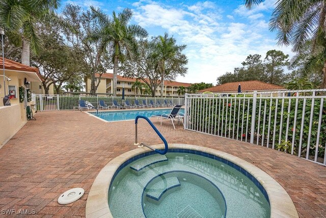 3685 Amberly Cir Unit D303, Naples, FL 34112 - photo 32