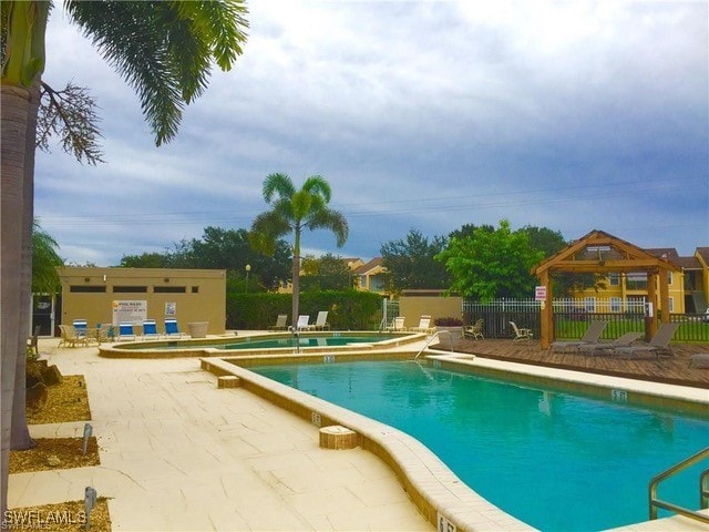 142 Santa Clara Dr Unit 7, Naples, FL 34104 - photo 29