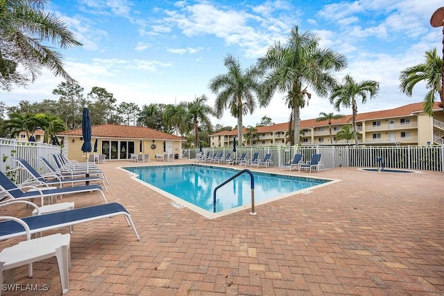 3705 Amberly Cir Unit F103, Naples, FL 34112 - photo 29