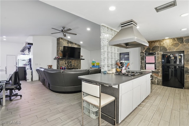 910 SE 19th Ln, Cape Coral, FL 33990 - photo 9