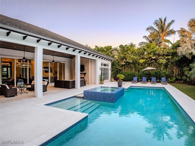 702 Bobwhite Ln, Naples, FL 34108 - photo 2