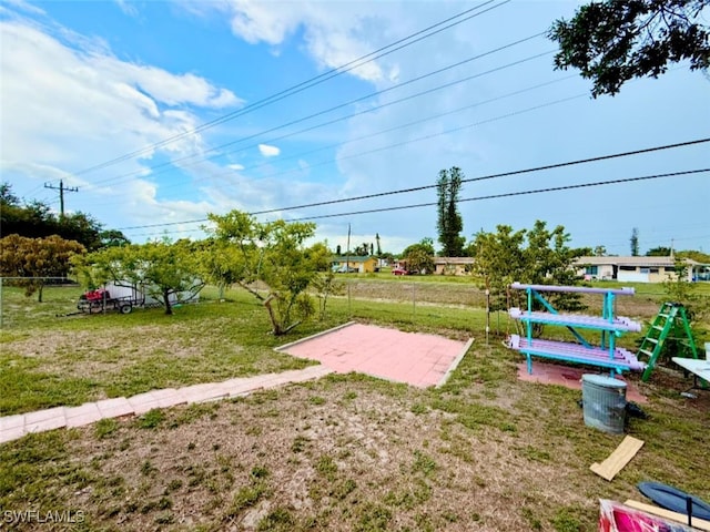 29 Alabama Rd N, Lehigh Acres, FL 33936 - view of yard