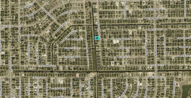 309 Kerrsdale Cir, Lehigh Acres, FL 33974