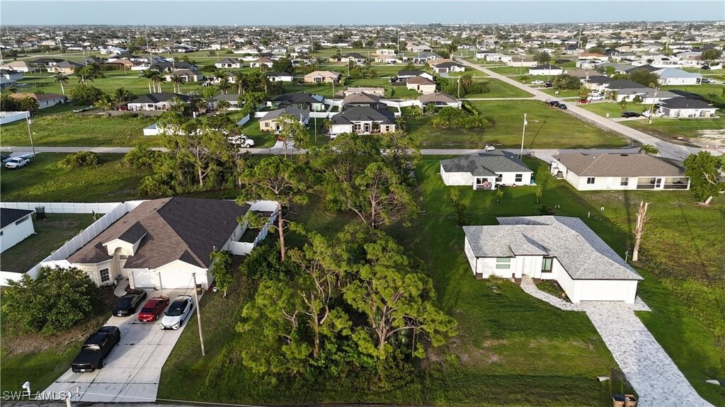 409 NW 26th Pl, Cape Coral, FL 33993 - photo 1