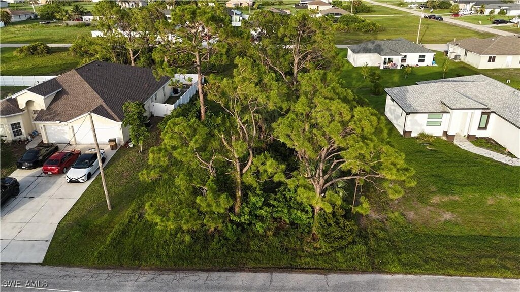 409 NW 26th Pl, Cape Coral, FL 33993 - photo 2