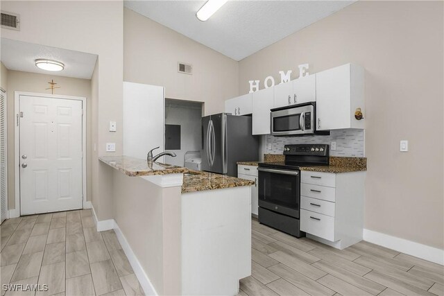 2214 Arbour Walk Cir Unit 2022, Naples, FL 34109 - photo 6