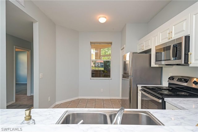 240 Robin Hood Cir Unit 102, Naples, FL 34104 - photo 10