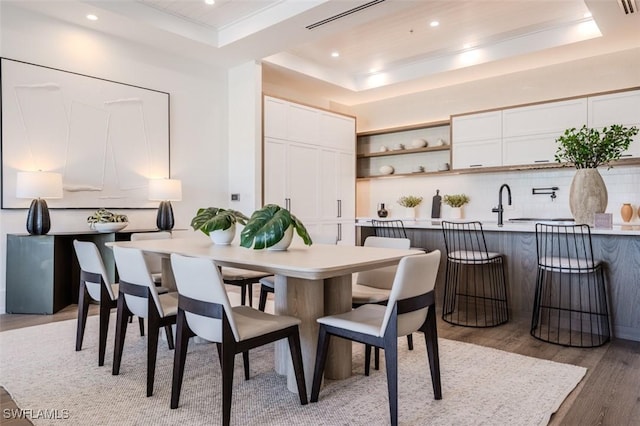 201 8th St S Unit 103, Naples, FL 34102 - photo 16
