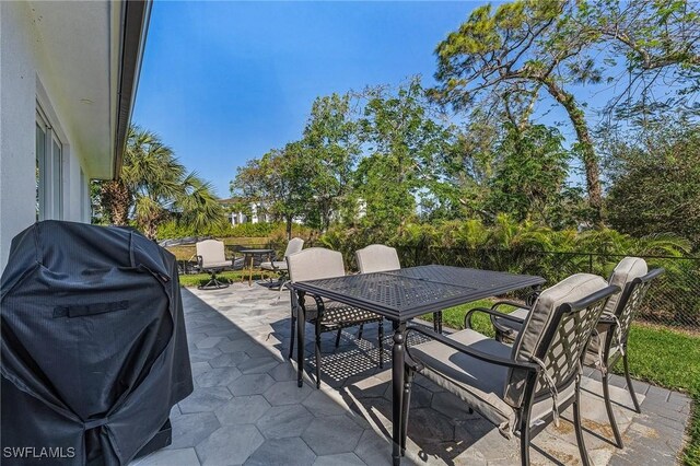 2499 Pine St, Naples, FL 34112 - photo 17