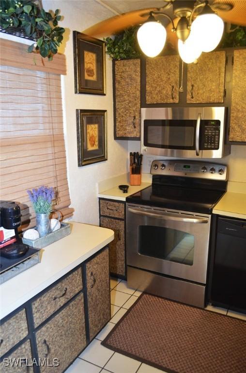 1624 Pine Valley Dr Unit 118, Fort Myers, FL 33907 - photo 9