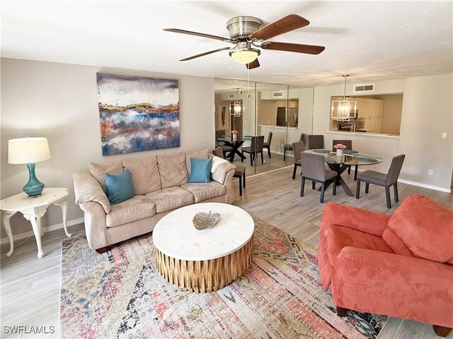 218 Sugar Pine Ln Unit 218, Naples, FL 34108 - photo 2