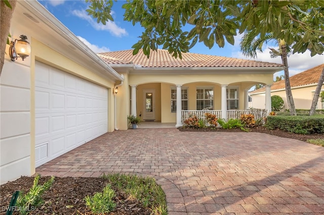 8039 Wilfredo Ct, Naples, FL 34114 - photo 2
