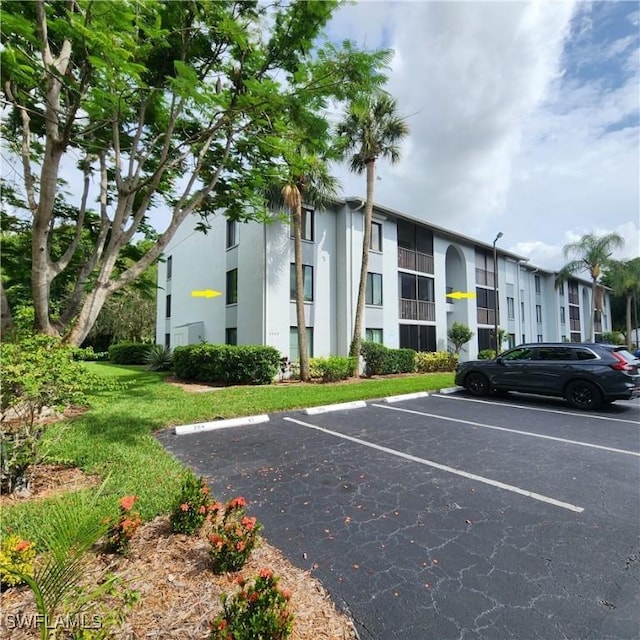 9540 Green Cypress Ln Unit 9-A2, Fort Myers, FL 33905 - photo 1