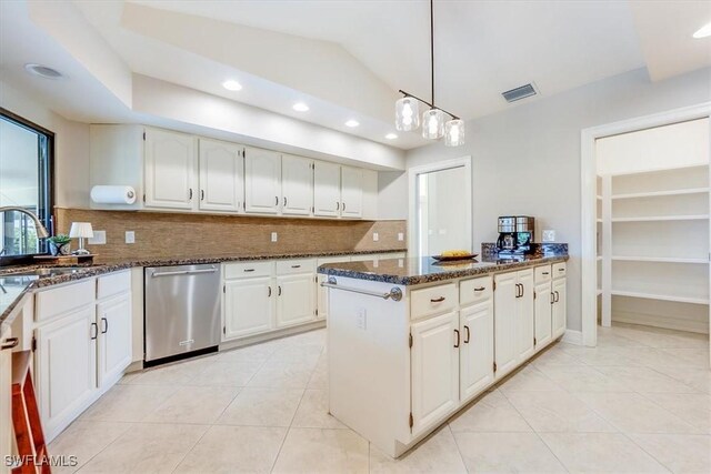 2209 Regal Way, Naples, FL 34110 - photo 8