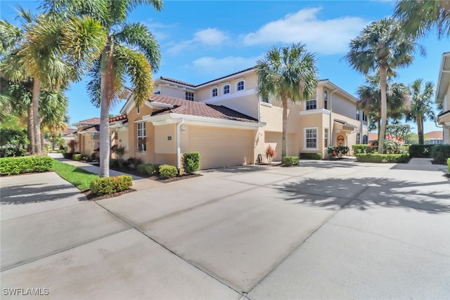 10508 Sevilla Dr Unit 202, Fort Myers, FL 33913 - photo 1