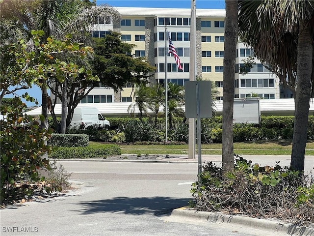 3420 Gulf Shore Blvd N Unit 66, Naples, FL 34103 - photo 18