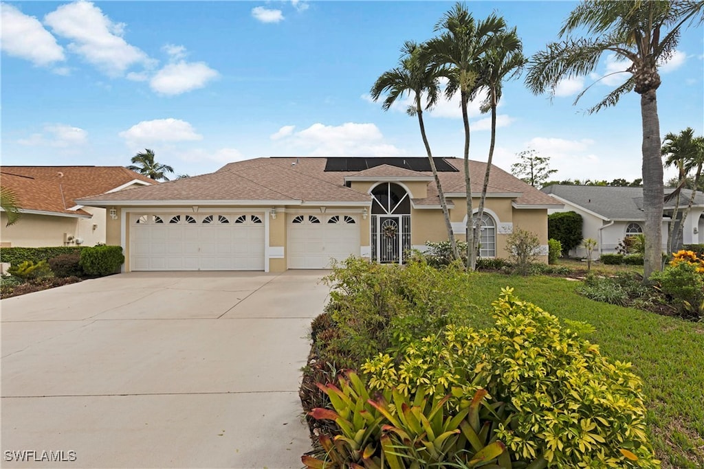 604 Lambton Ln, Naples, FL 34104 - photo 1