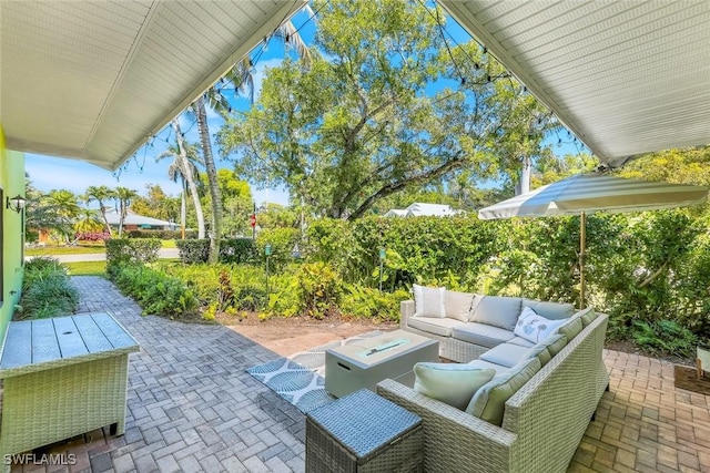 1275 8th Ave N, Naples, FL 34102 - photo 7