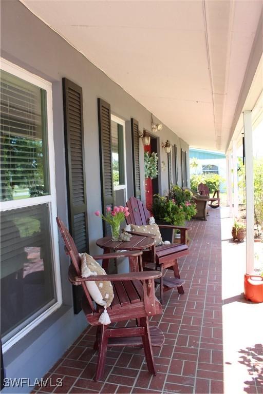 1605 Oakley Ave, Fort Myers, FL 33901 - photo 8