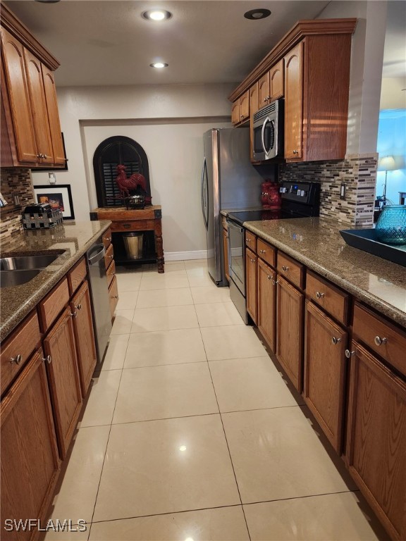 1605 Oakley Ave, Fort Myers, FL 33901 - photo 18