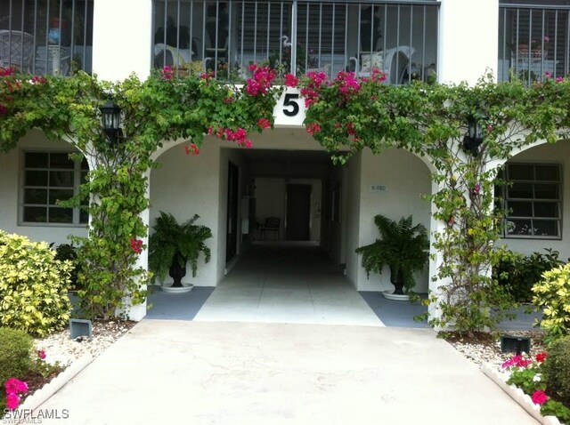 5 High Point Cir W Unit 303, Naples, FL 34103 - photo 3