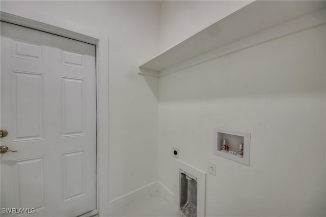 911 NE 18th Ter, Cape Coral, FL 33909 - photo 44